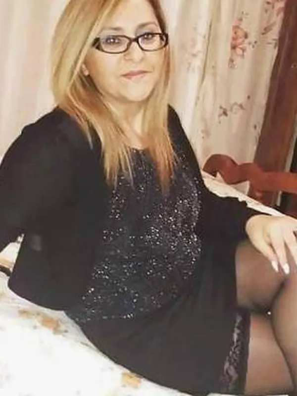 Michelle, 57 ans, rencontre échangiste à Aix-en-Provence
