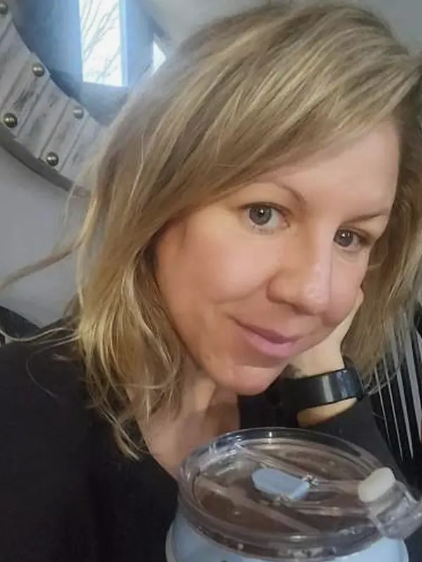 Marie, 49 ans, rencontre échangiste à Ajaccio