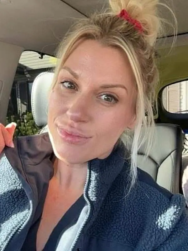 Rose, 57 ans, rencontre échangiste à Ajaccio