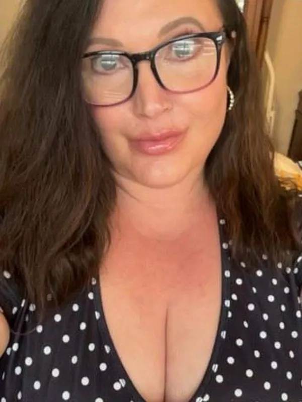 Catherine, 54 ans, rencontre échangiste à Cannes