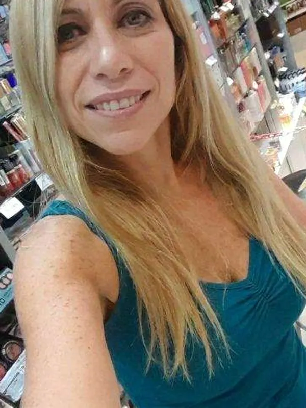 Agnès, 56 ans, rencontre échangiste à Colmar