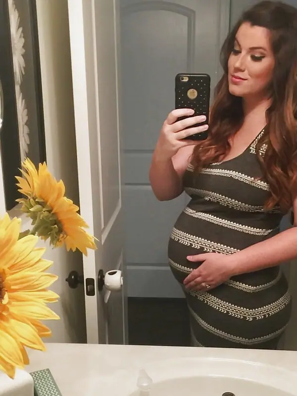 Fiona, 28 ans, rencontre échangiste à Nice