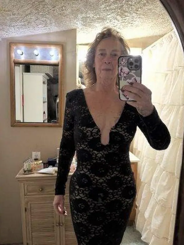 Joséphine, 55 ans, rencontre échangiste à Orléans